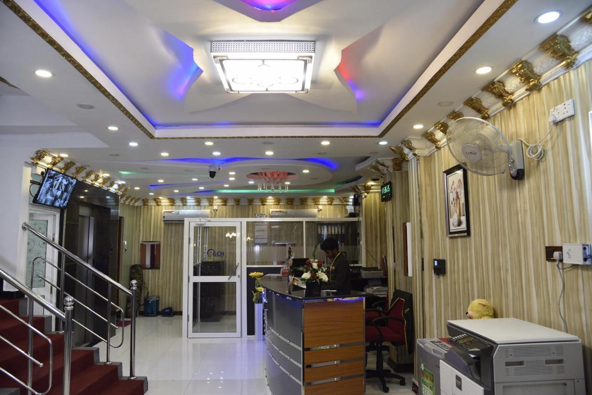 Global City Hotel Maligawatta Dış mekan fotoğraf