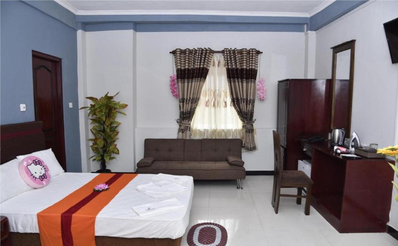 Global City Hotel Maligawatta Dış mekan fotoğraf
